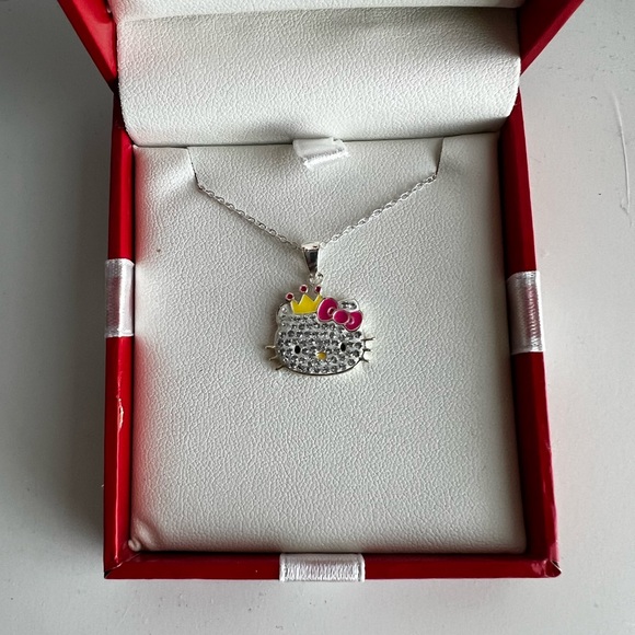 Hello Kitty necklace - Picture 1 of 3